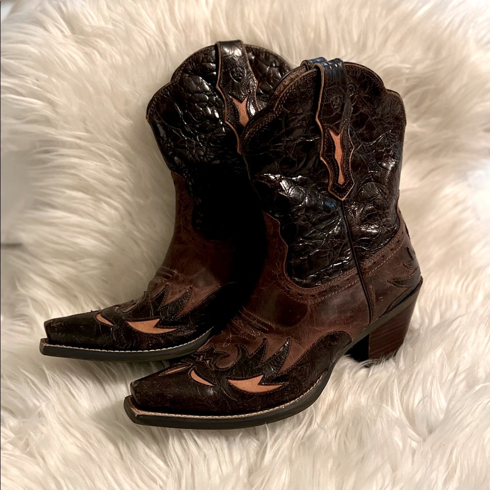 Ariat Womens Dahlia Boots, Women’s US Size 10